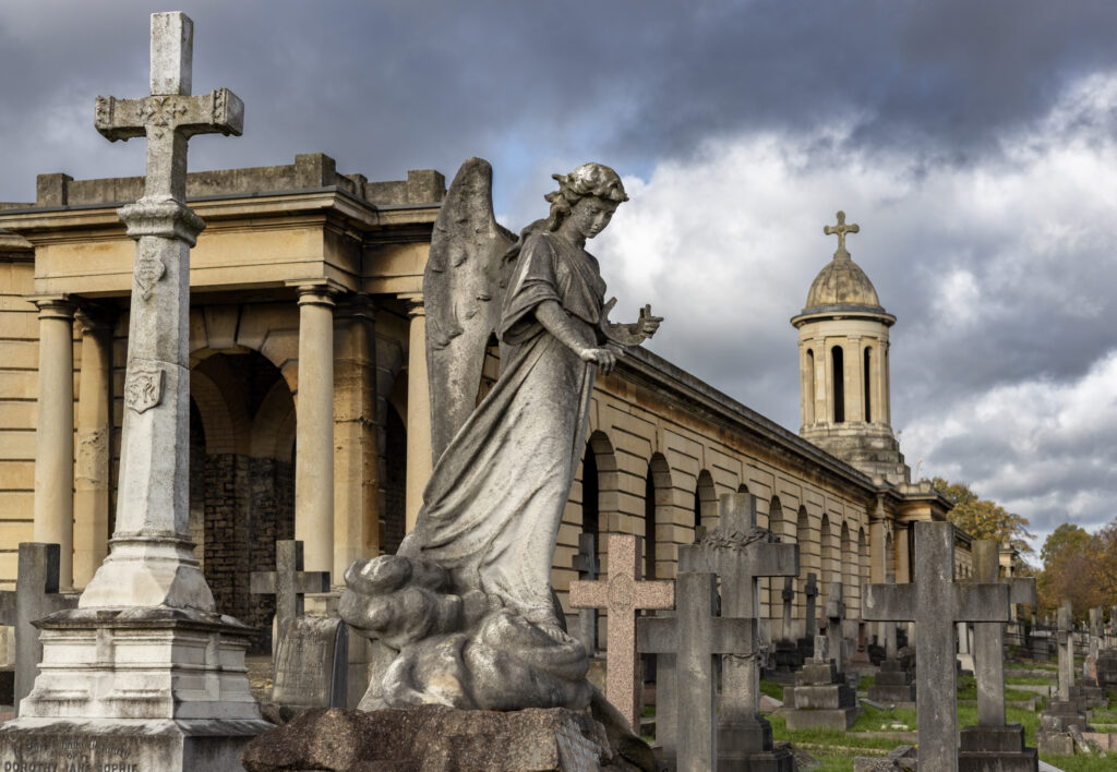 Brompton Cemetery colonnade view