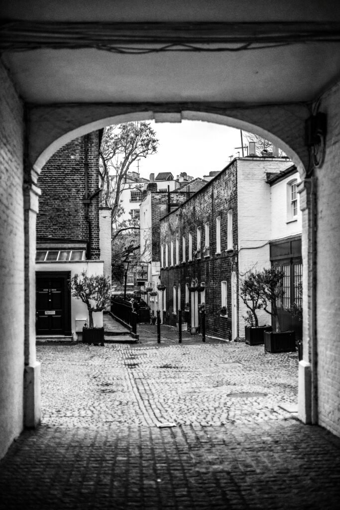 ghost_haunted_pub_grenadier_belgravia